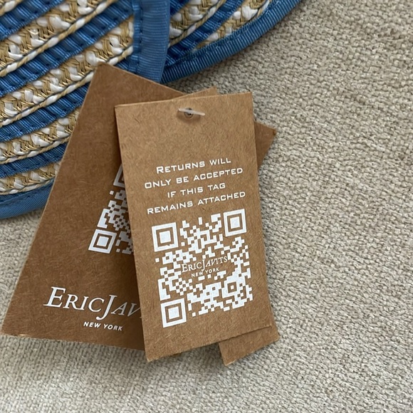 Eric Javits Brooke Packable Visor - Picture 4 of 6